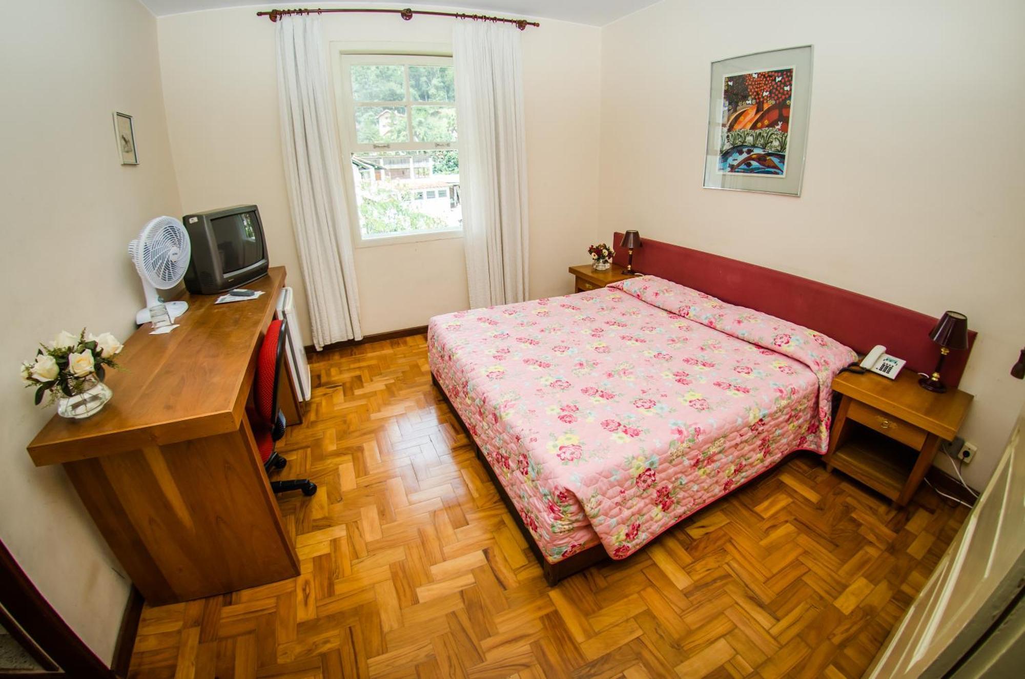 Hotel Bucsky Nova Friburgo Rom bilde